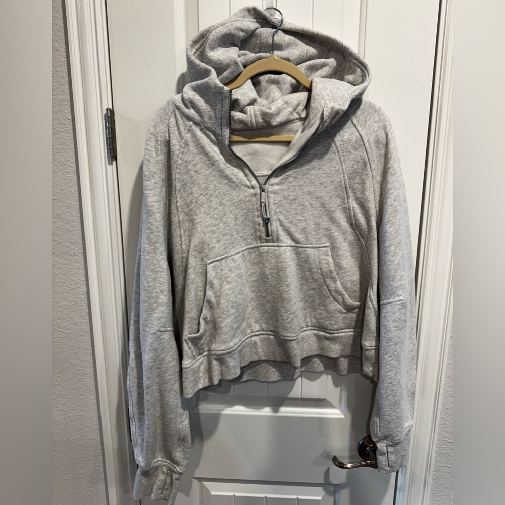 Lululemon Scuba OS half zip Heathered core ultra light grey